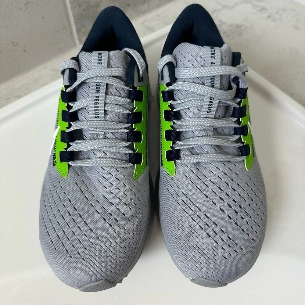 Nike Air Zoom Pegasus 38 Seattle Seahawks NFL Shoes Size 3.5 Youth